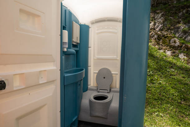 Portable Toilet Options We Offer in Byram Center, NJ